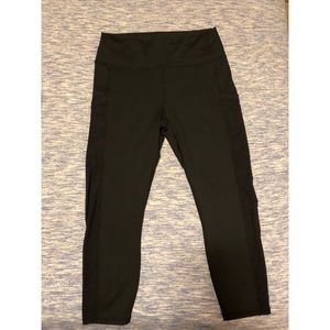 Fabletics Powerhold black Mila high waisted capri
